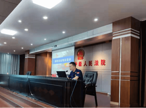 孝感中院组织开展消防安全知识培训及演练232.png