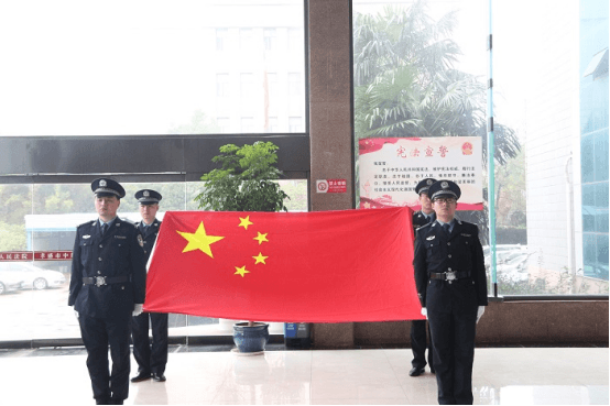 孝感中院举行员额法官宪法宣誓仪式489.png