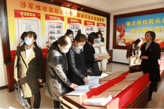 20211206朱颖颖、易小丽：孝感法院邀请代表委员开展人民法庭及优化法治化营商环境工作专项视察活动309.png