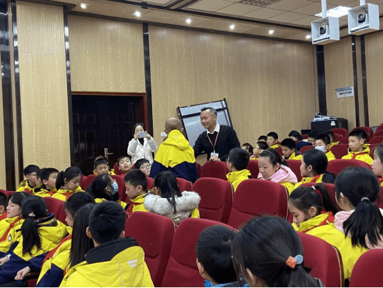 20211221罗歆怡：吹散角落的阴霾，保护少年的你200.png