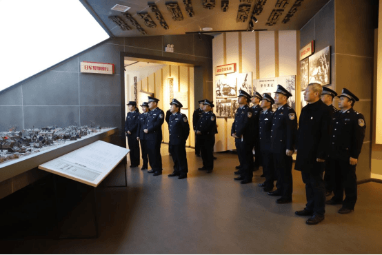 孝感中院法警支队开展庆祝中国人民警察节系列活动483.png