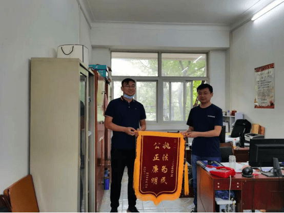 12.7人民法庭多举措 基层治理大作为1455.png