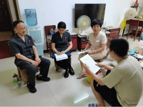 少审庭专题稿件：加强未成年人权益保护647.png
