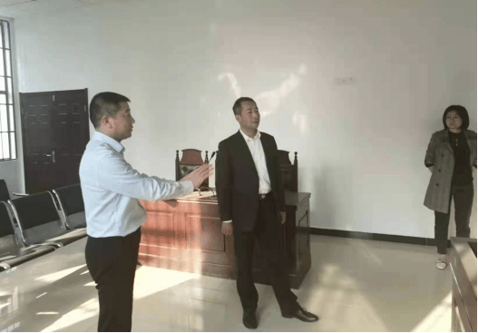 孝感中院政治部主任吴克松到汉川法院调研督导重点工作132.png