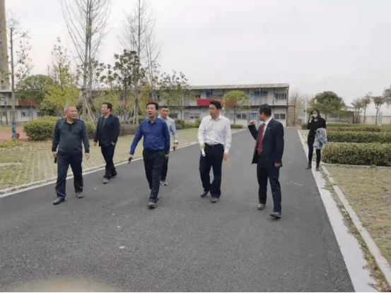 【走进人民法庭①】化解拖欠农名工工资纠纷快快快，走访问需企业面对面……620.png