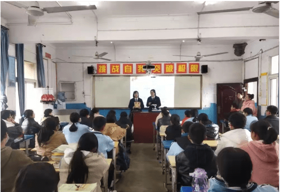 3.31 【走进人民法庭】共防共治学生欺凌，共建共享和谐校园228.png