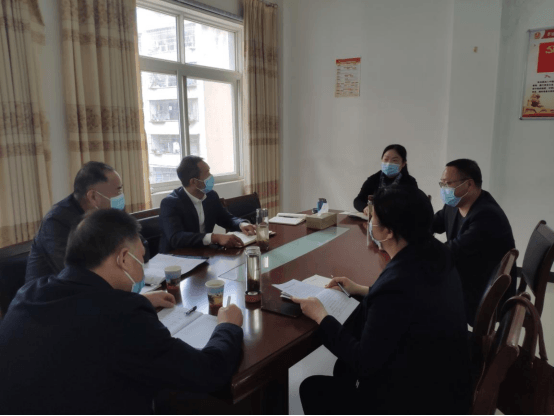4.18 孝感中院院领导深入基层法院调研指导人民法庭规范化建设工作712.png