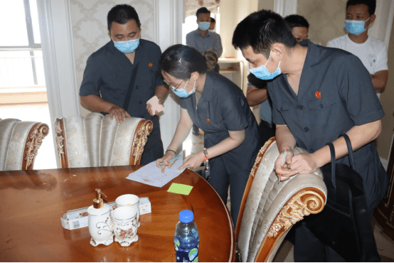 【我为群众办实事】节前亮剑、重拳出击：警执联动成功强制腾退一处房屋789.png
