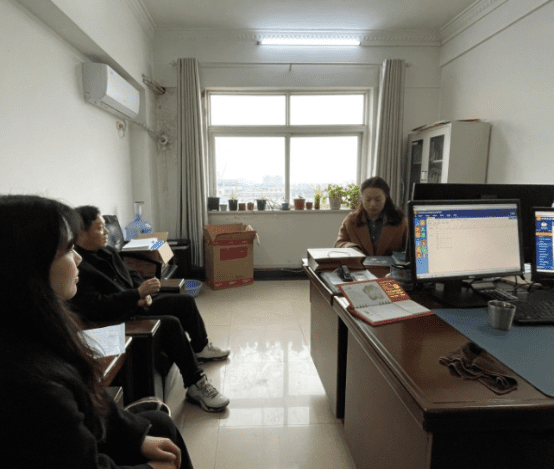 2.17全国人大代表毛绘：满足群众多元化需求、推动法院高质量发展598.png
