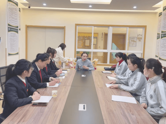 学习雷锋好榜样 法润童心护成长——汉川法院开展“学雷锋月”活动503.png