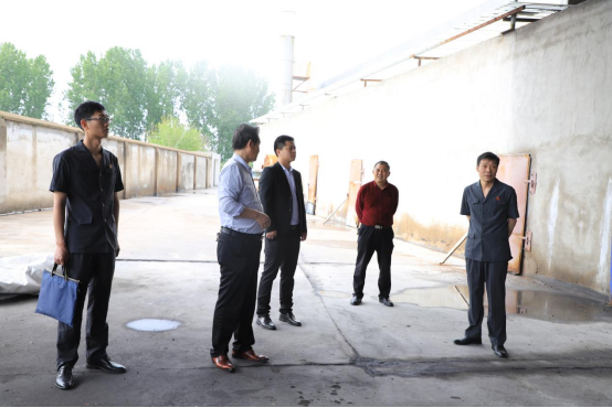 安陆法院邀请省人大代表进企见证涉企案件执行104.png